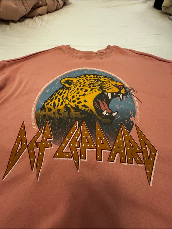 Terra & Sky Sweaters - Terra & Sky Dusty Coral Pullover with Logo Tag